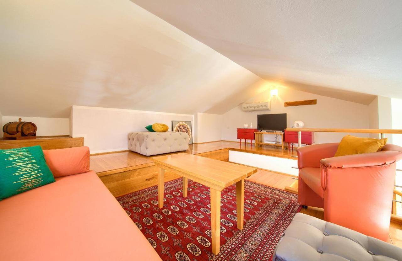 Apartments Adria Danka Krk Town Luaran gambar