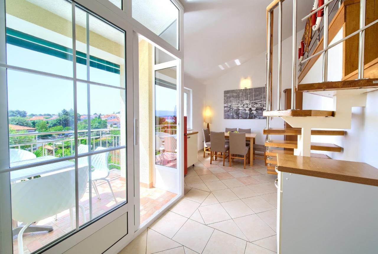 Apartments Adria Danka Krk Town Luaran gambar