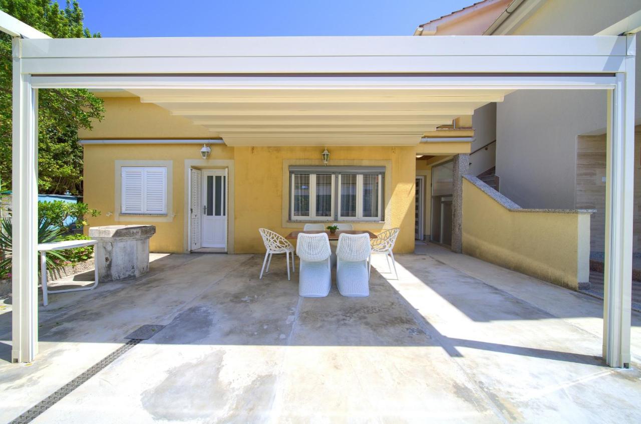 Apartments Adria Danka Krk Town Luaran gambar