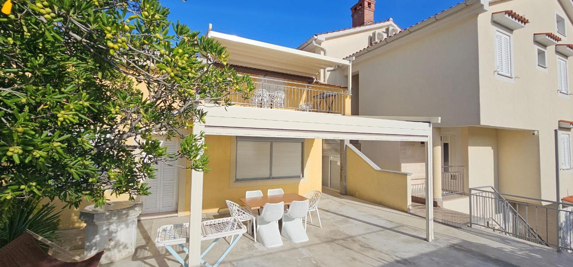 Apartments Adria Danka Krk Town Luaran gambar